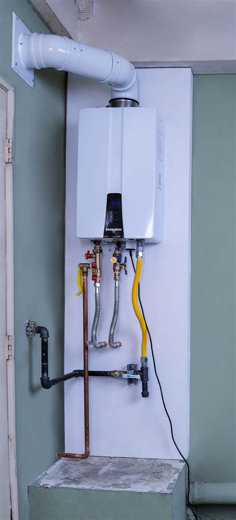 how much does a gas tankless water heater cost to install